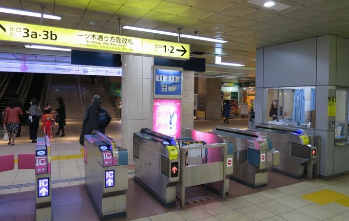 赤坂駅からのアクセス　1